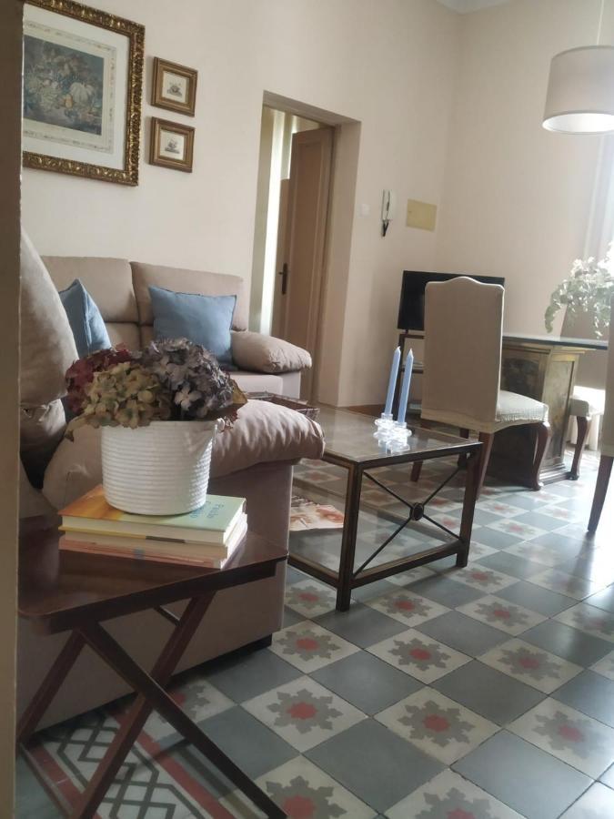 Alfacs Apartment *